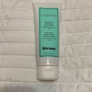Lysere toothpaste from Norwex 4 oz whitening sealed without box